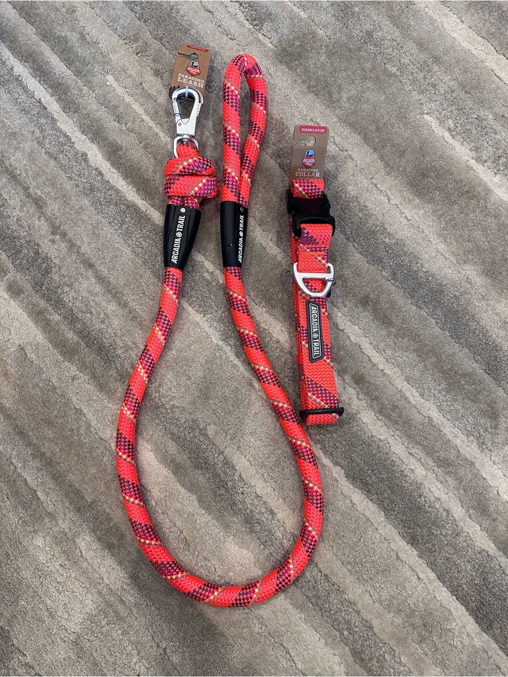 Arcadia Trail Paracord Dog Leash and Collar Set Large